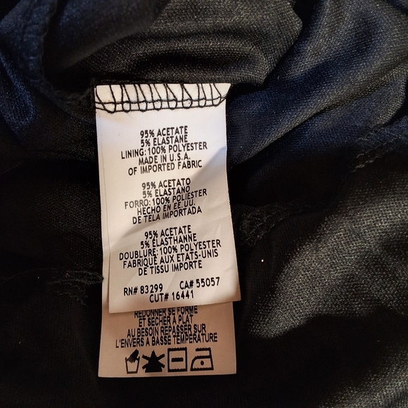 NWT JUMP SHORT SLEEVE BODY CON DRESS - Picture 9 of 10